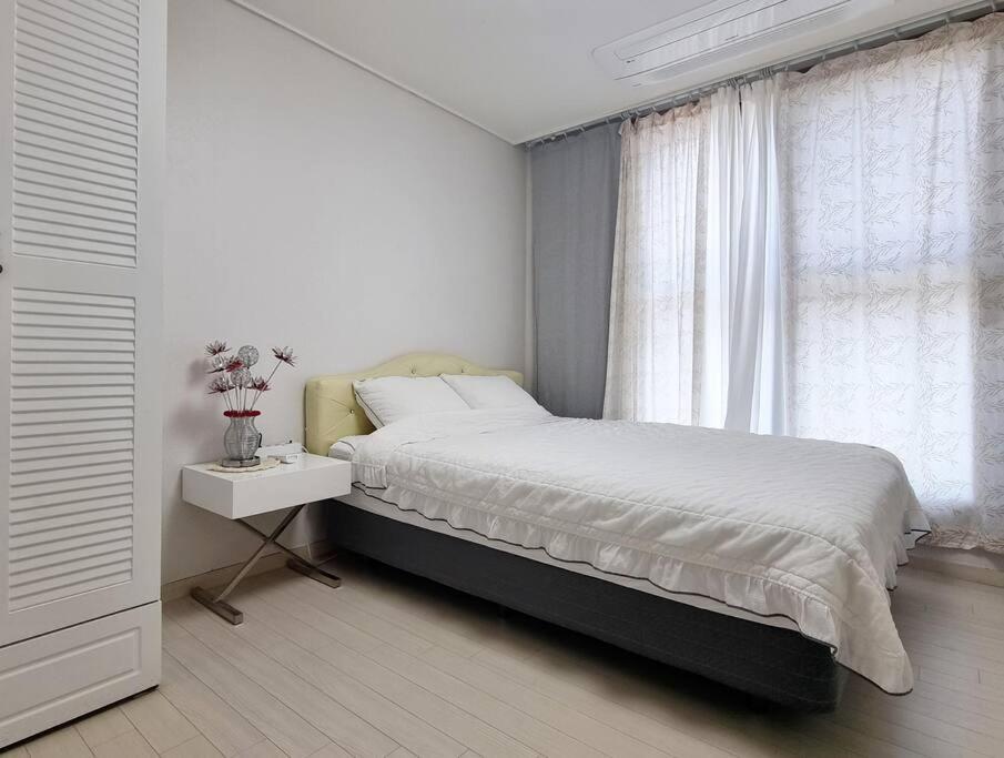 - 3bed New Apartment *