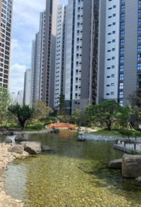 - 3bed New Apartment Seoul